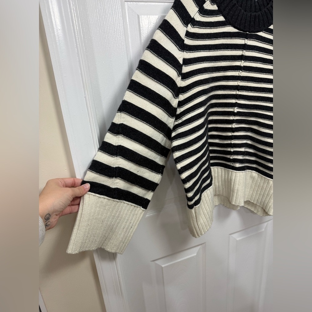 Anthropologie Maeve The Chandler Crew Neck Relaxed Pullover Sweater Striped L - Picture 3 of 8